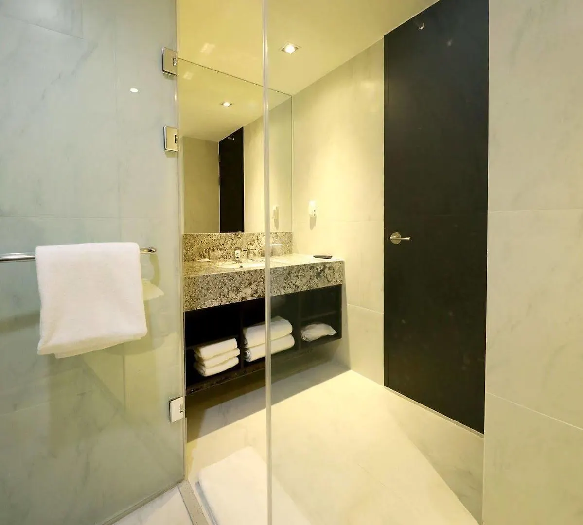 Ramada Encore By Wyndham Seoul Magok 3*,  韩国