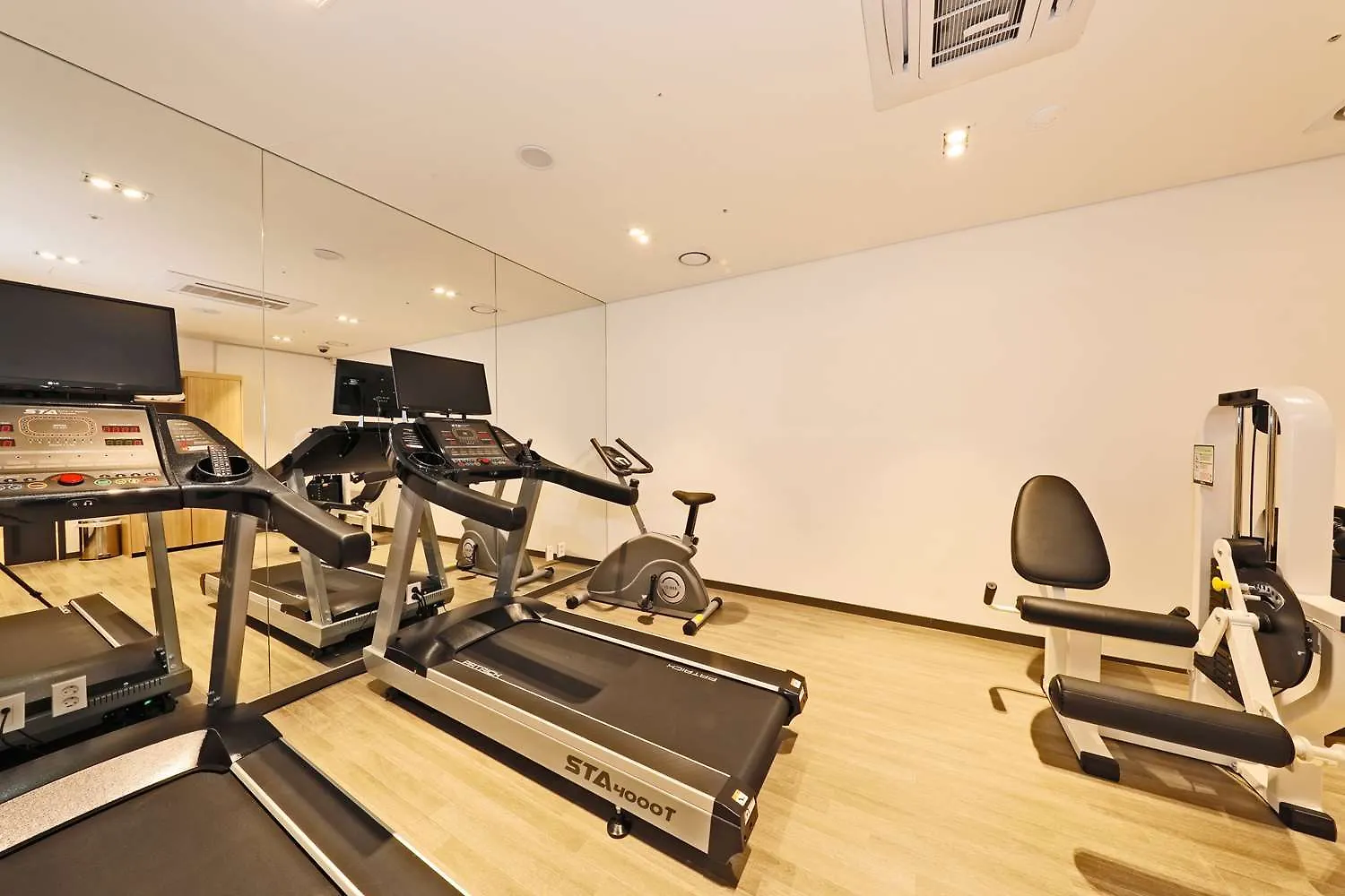 Ramada Encore By Wyndham Seoul Magok 3*,  韩国